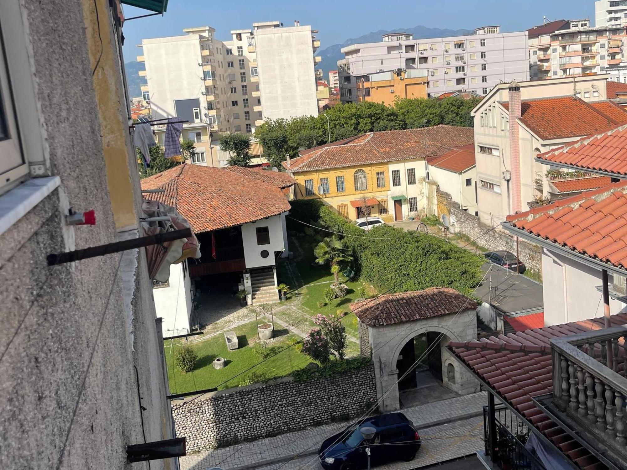 Erli Apartment Shkoder Ngoại thất bức ảnh